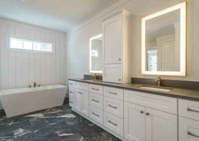 2615 Bedford Avenue master bath