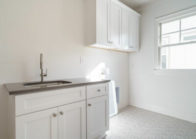 2615 Bedford Avenue laundry room