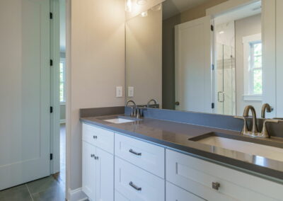 1511 Courtland by Urban Building Solutions bathroom