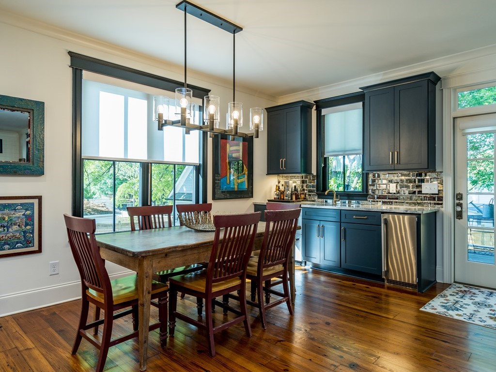 1709 Center Road Dining Room Custom Design by Urban Building Solutions