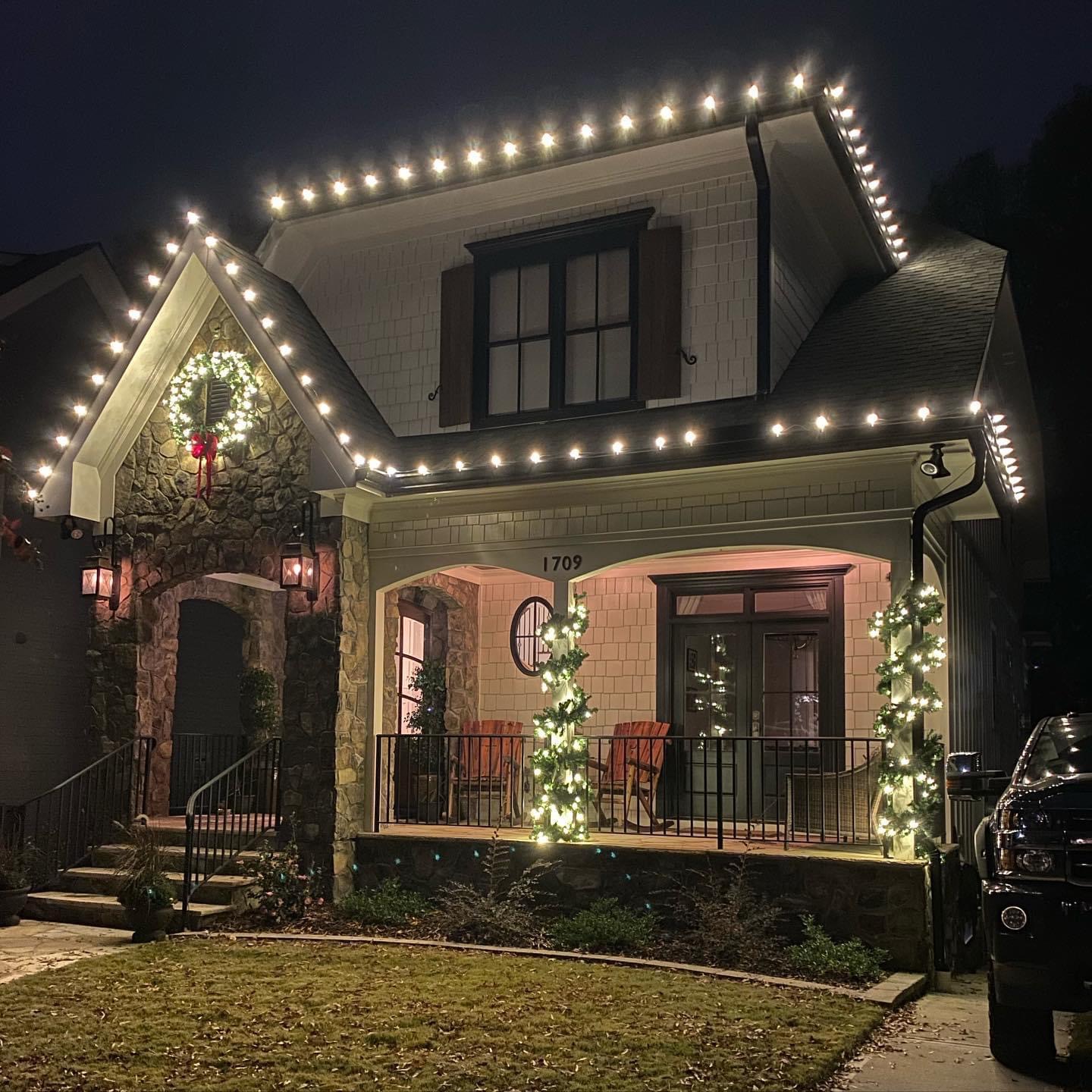 Hank and Cindy Decorated House